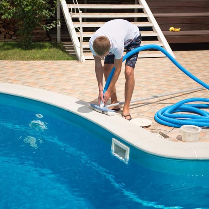074Curso de Mantenimiento y Limpieza de los Equipos e Instalaciones de las Piscinas.jpg