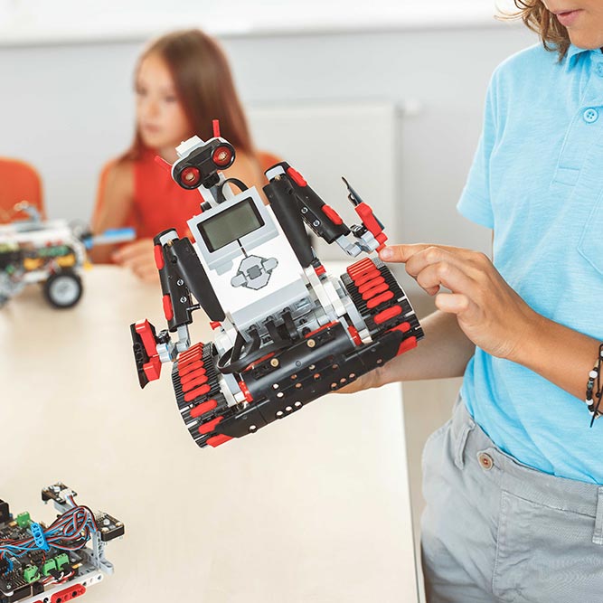 121Programacion y Robotica en el Aula.jpg