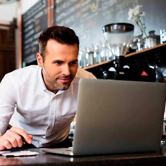 135Aplicacion de Sistemas Informaticos en el Bar y Cafeteria.jpg