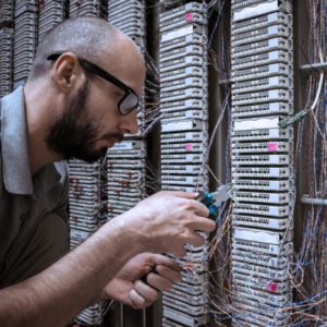 294Mantenimiento y Reparacion de Instalaciones de Telefonia y Comunicacion Interior.jpg