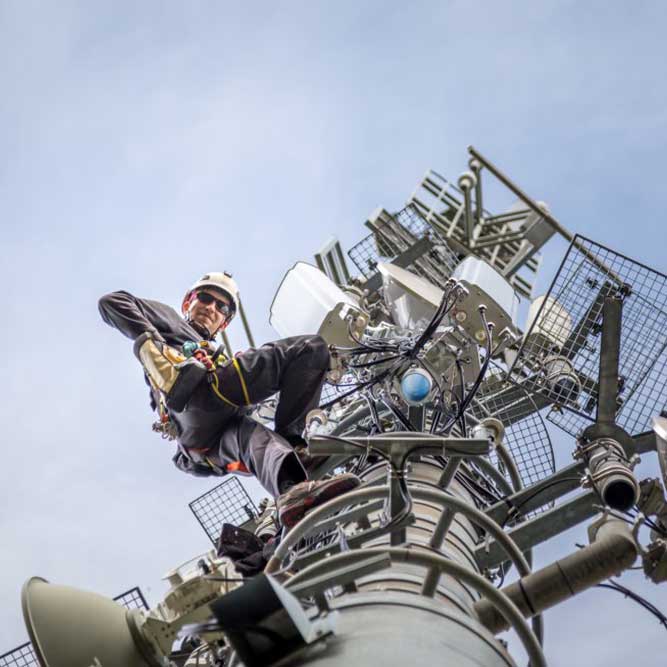 324Programacion del Mantenimiento Preventivo en Sistemas de Radiocomunicaciones de Redes Fijas y Moviles.jpg
