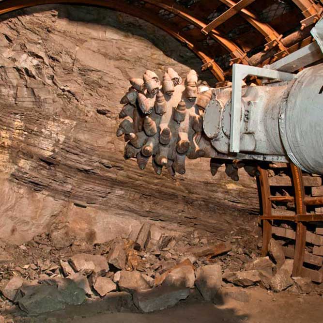 511Operaciones de Puesta en Marcha y Protocolos de la Tuneladora de Rocas.jpg