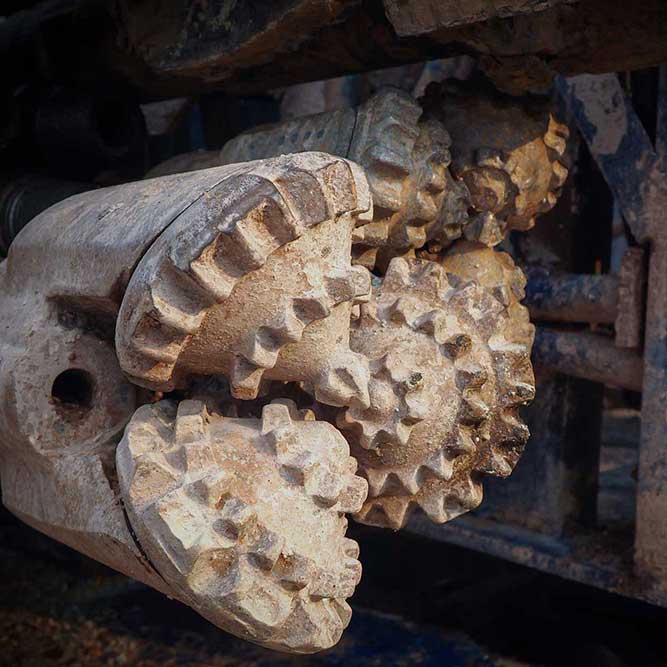 513Operaciones Previas y Equipos de Proteccion Necesarios en los Trabajos con Tuneladoras de Rocas.jpg