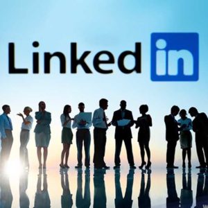 Comunity Manager Red LinkedIn.jpg