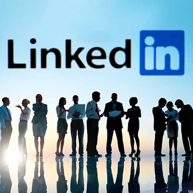 Comunity Manager Red LinkedIn.jpg