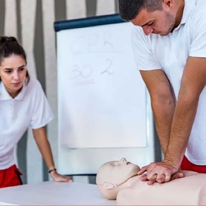 SANT090PO REANIMACION CARDIOPULMONAR.jpg