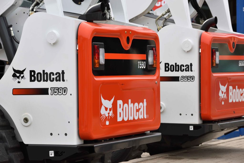 carnet bobcat.jpg