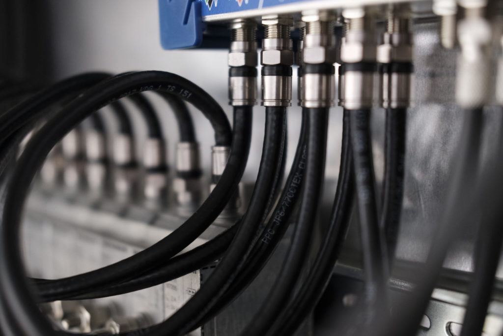 mantenimiento tv scaled 1.jpg