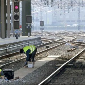 mantenimiento vias del tren.jpg