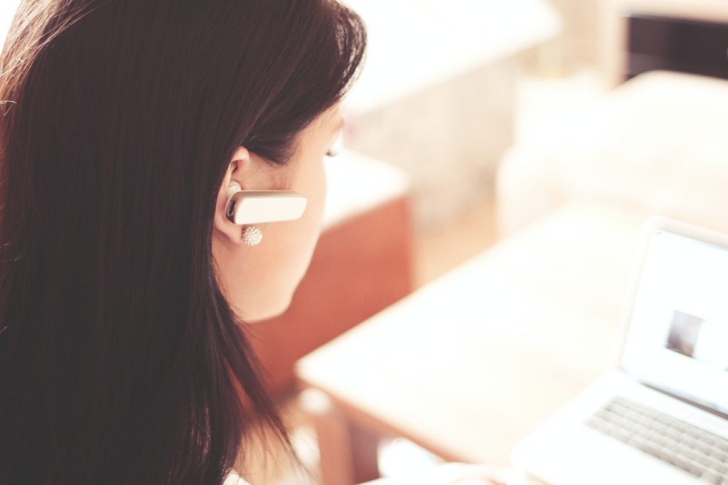 pexels picjumbocom atencion al cliente.jpg