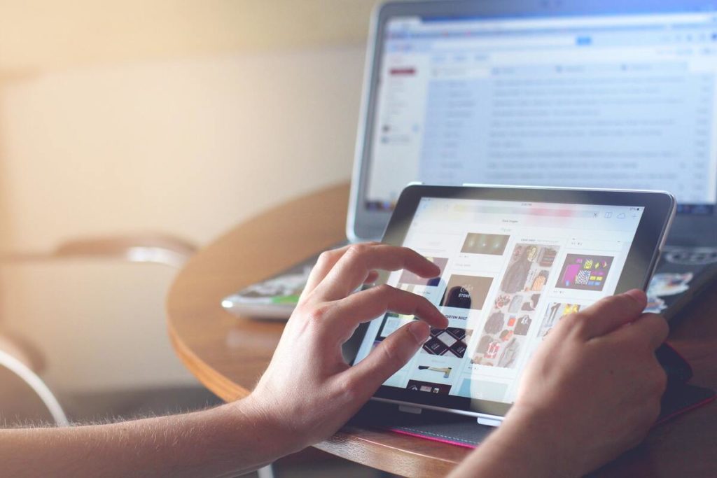 pixabay herramientas en internet comercio electronico.jpg