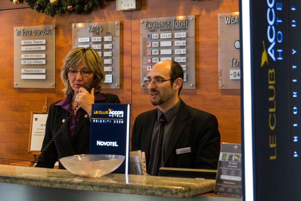 recepcionista.jpg